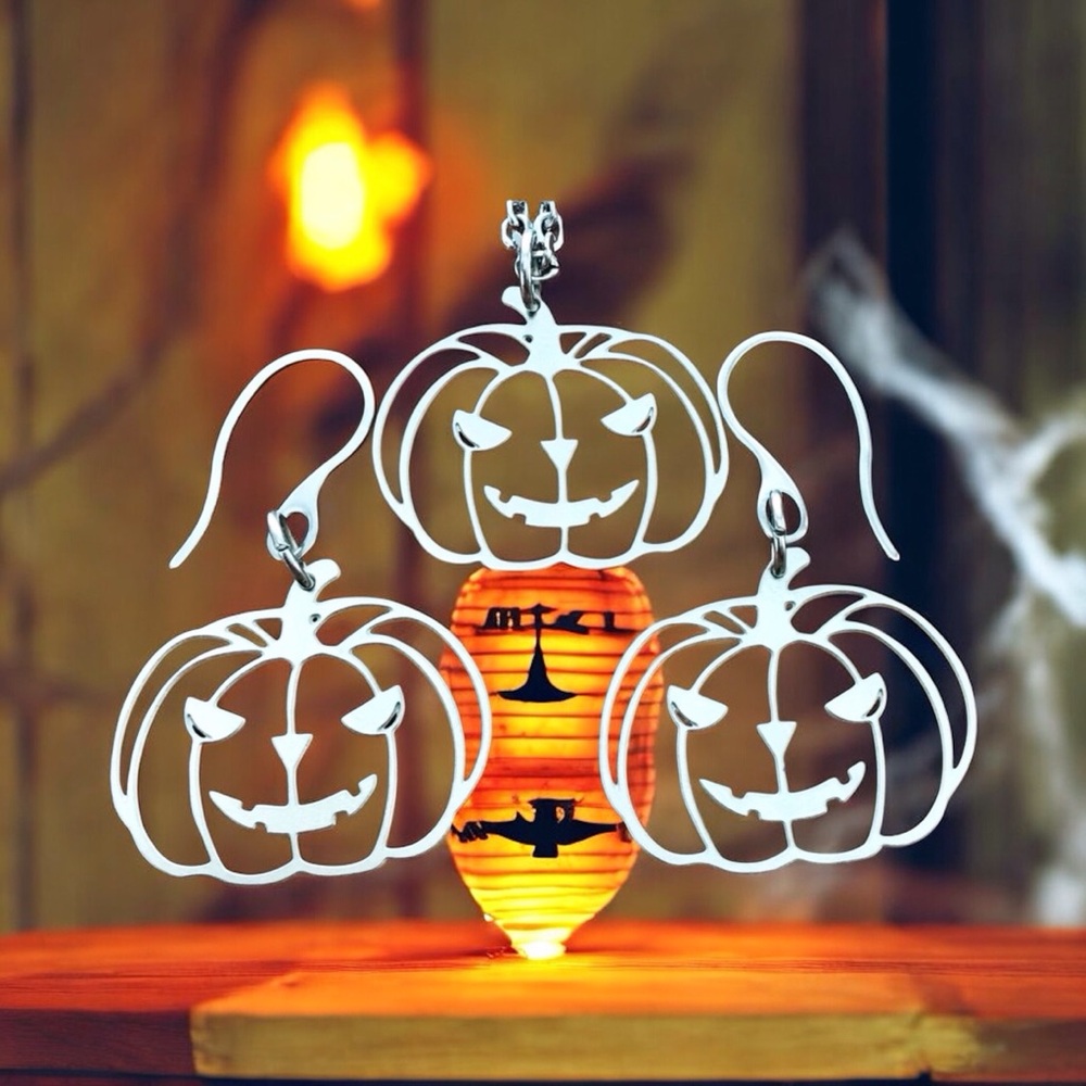 🆕 Pumpkins Laser Etched Necklace and Earrings Set Stainless Steel